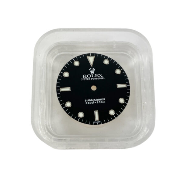 Rolex Submariner 5513 black dial green lume