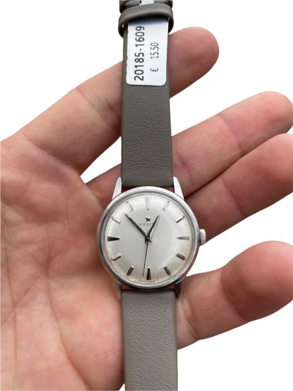 Vintage Zenith men's watch with manual-winding 1960s