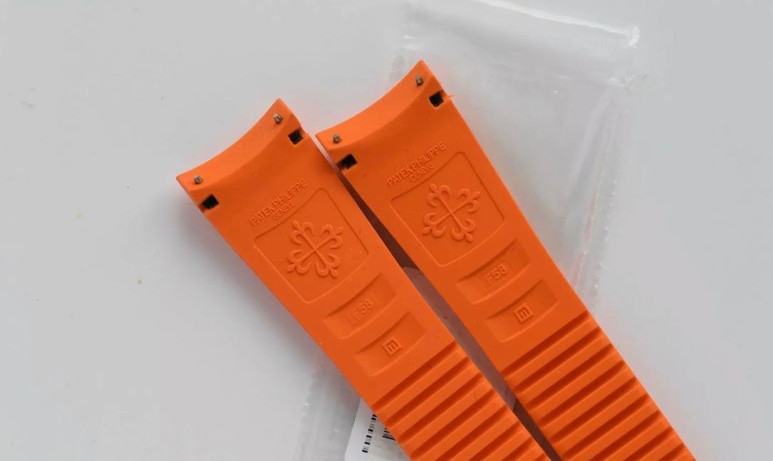 New Patek Philippe 5968A Aquanaut orange rubber strap 22mm - Image 2
