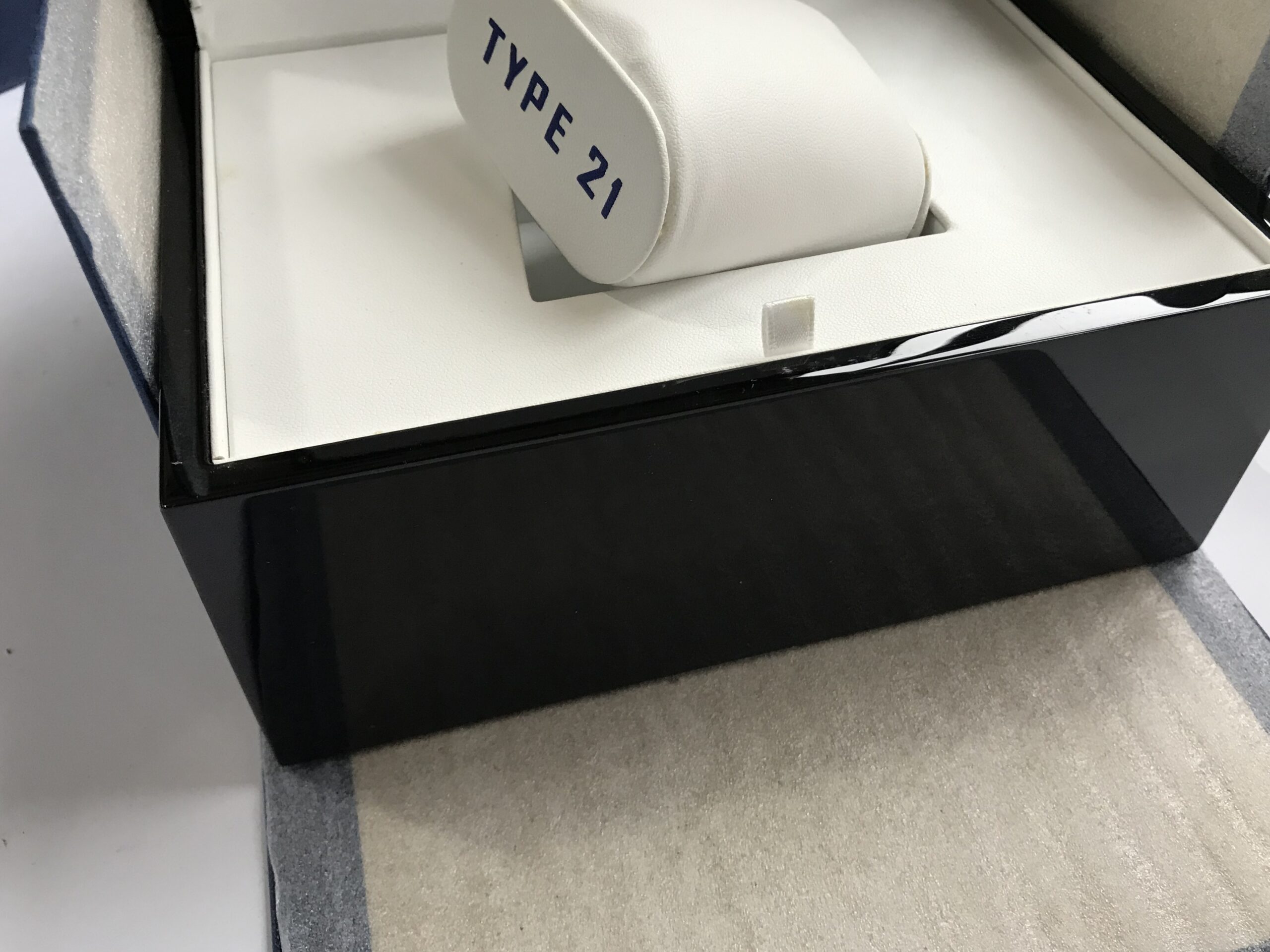 Dodane Type 21 flyback chronograph watch box - Image 4