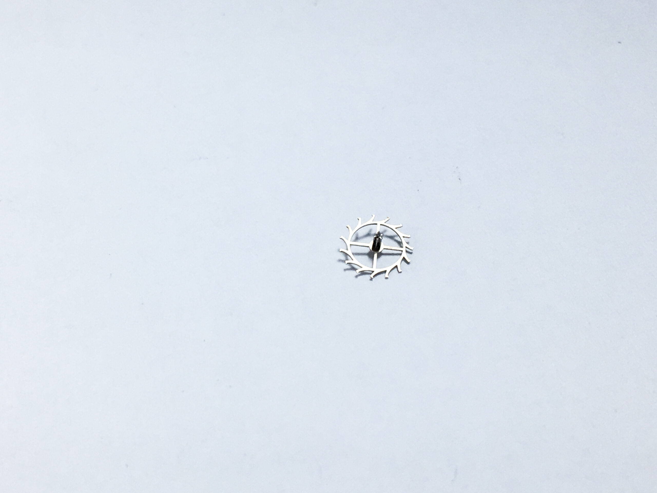 Felsa 220 escape wheel and pinion with straight pivots part 705 - Image 2