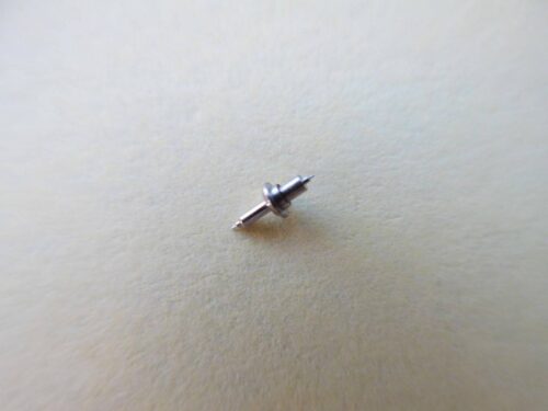 LIP R40 new balance staff part