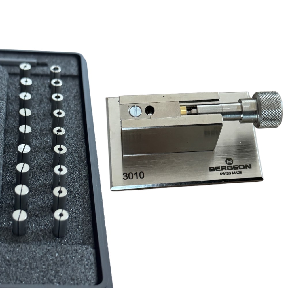 Bergeon 3010 watchmaker tool for tightening the pipes of hands & winding crowns - Image 5