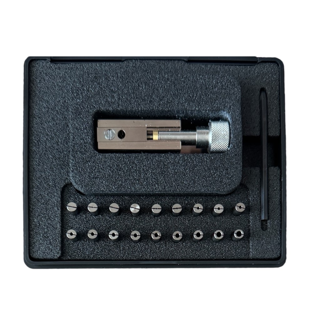 Bergeon 3010 watchmaker tool for tightening the pipes of hands & winding crowns - Image 4