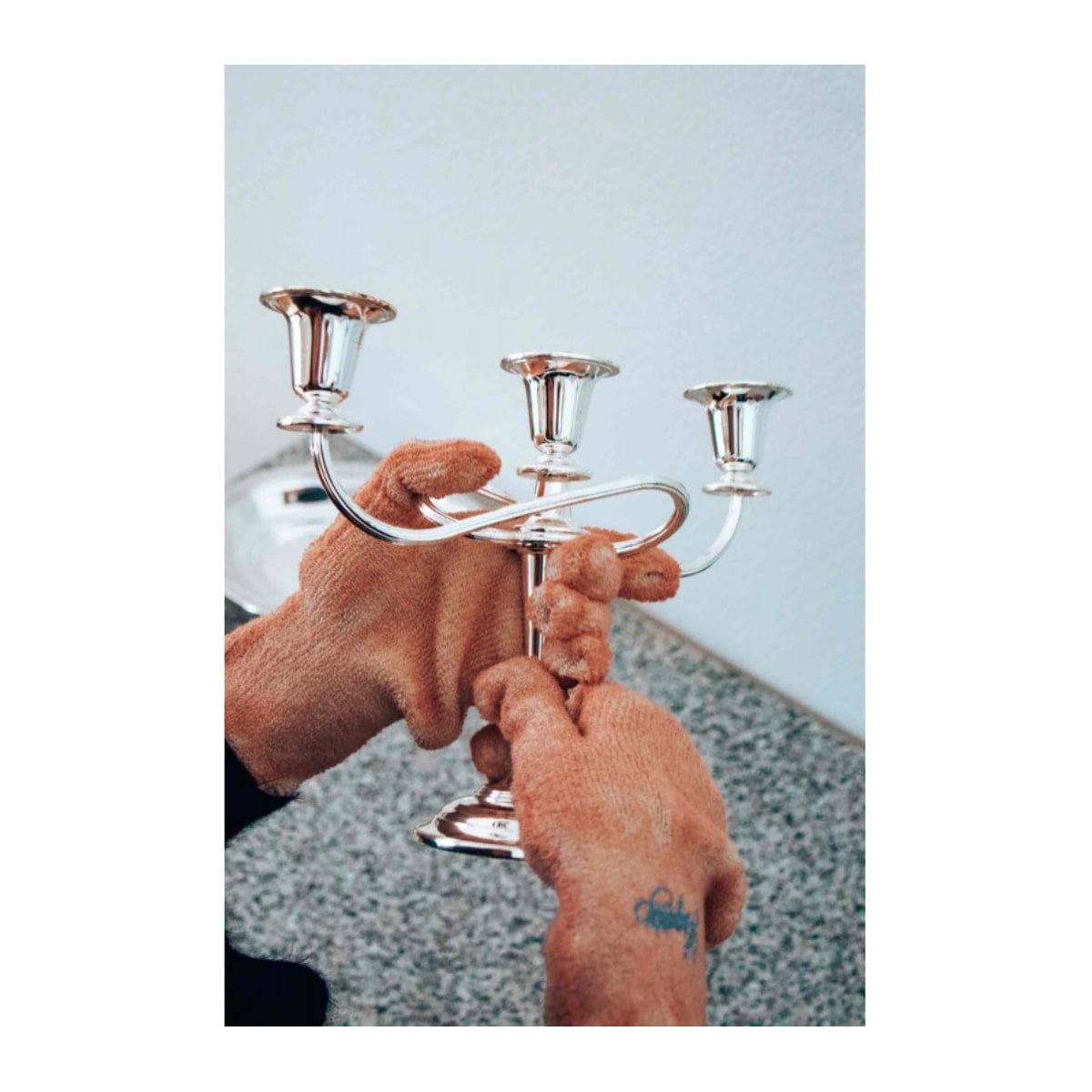 Hagerty silver gloves polish and protect silver from tarnish 1 pair - Image 4