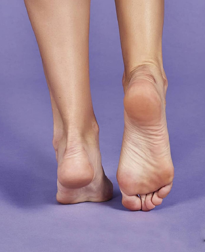 IROHA Cannabis Seed Oil Repairing Socks - Image 3