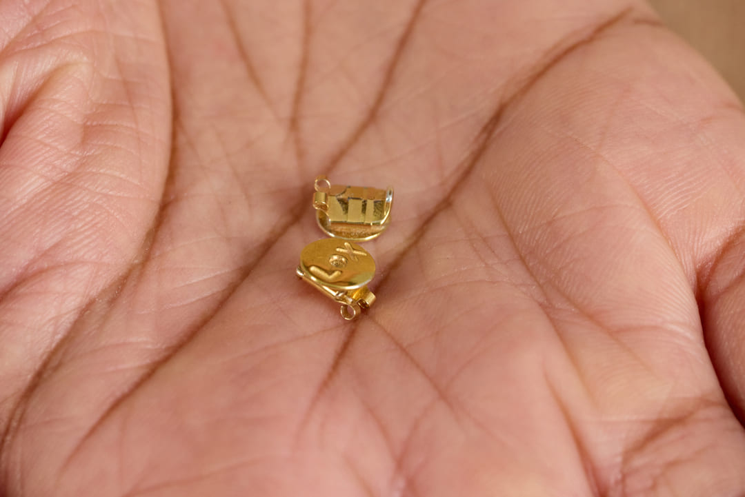 Lox Precious 24ct Gold Plated 925 Sterling Silver Locking Earring Backs – One Pair - Image 5