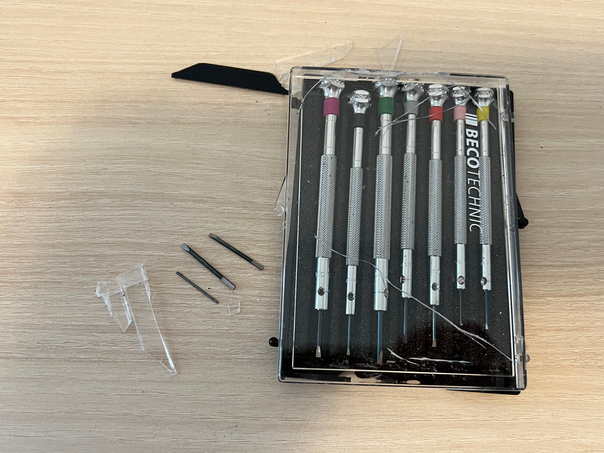 DAMAGED PACKAGING - Beco Technic Set of 7 Screwdrivers 0.60 to 2.00 mm in Plastic Box with Spare Blades - SEE PHOTOS - Image 13