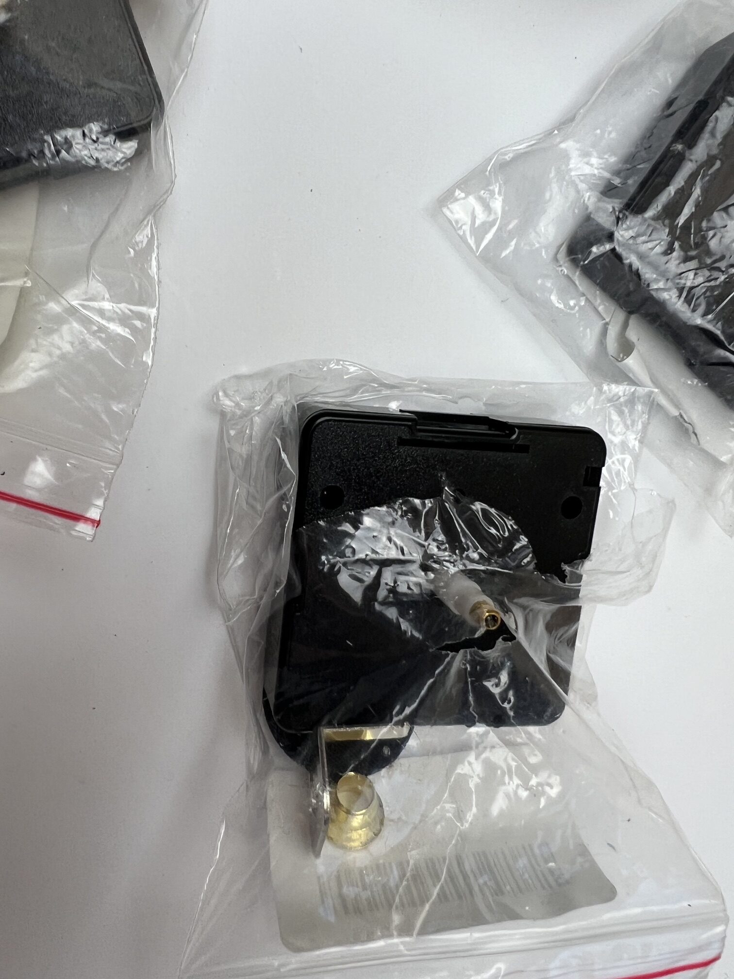 Mixed UTS Quartz Clock Movements Lot, 10 Pack, Sold as is - Image 6