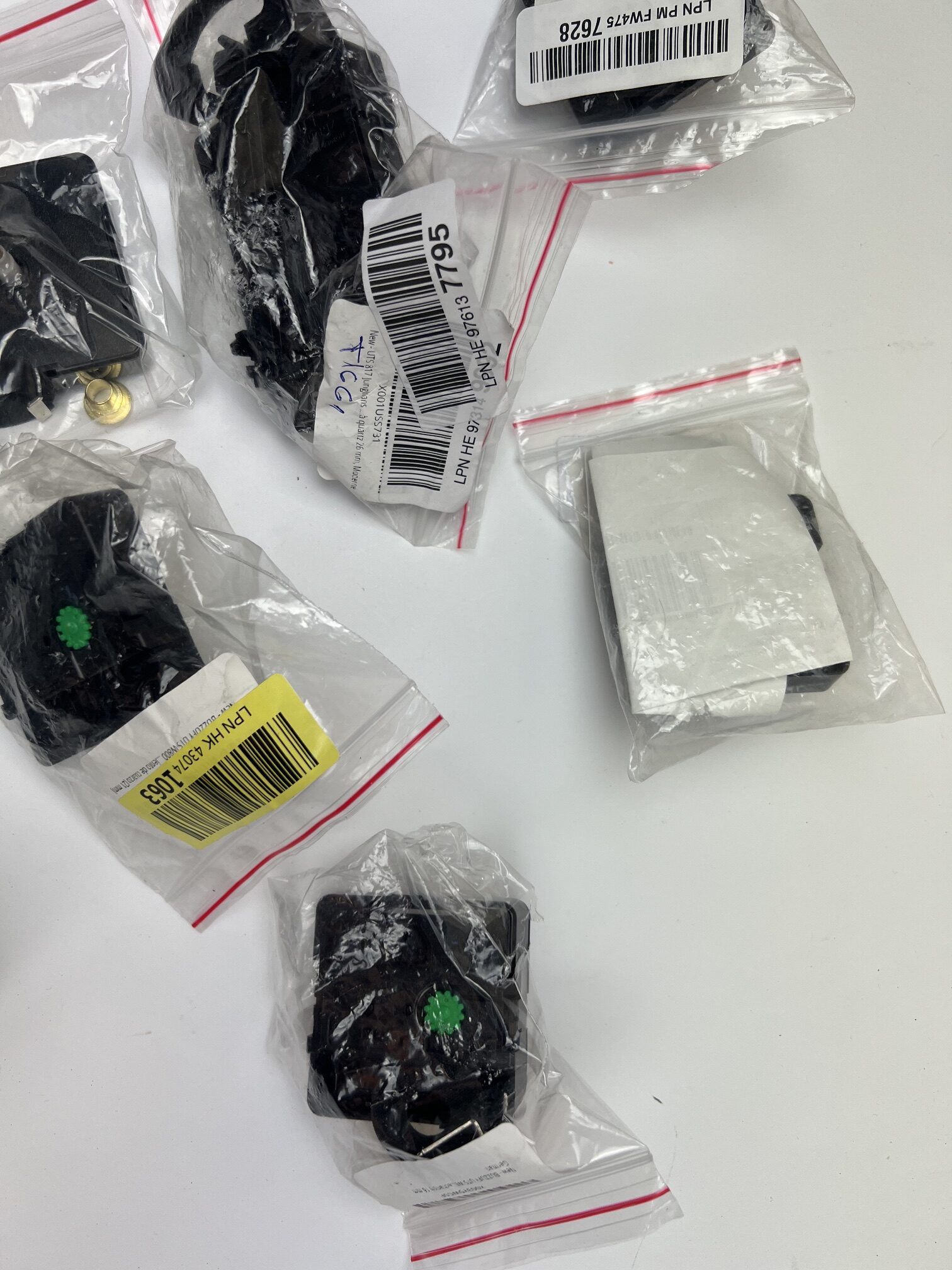 Mixed UTS Quartz Clock Movements Lot, 10 Pack, Sold as is - Image 10